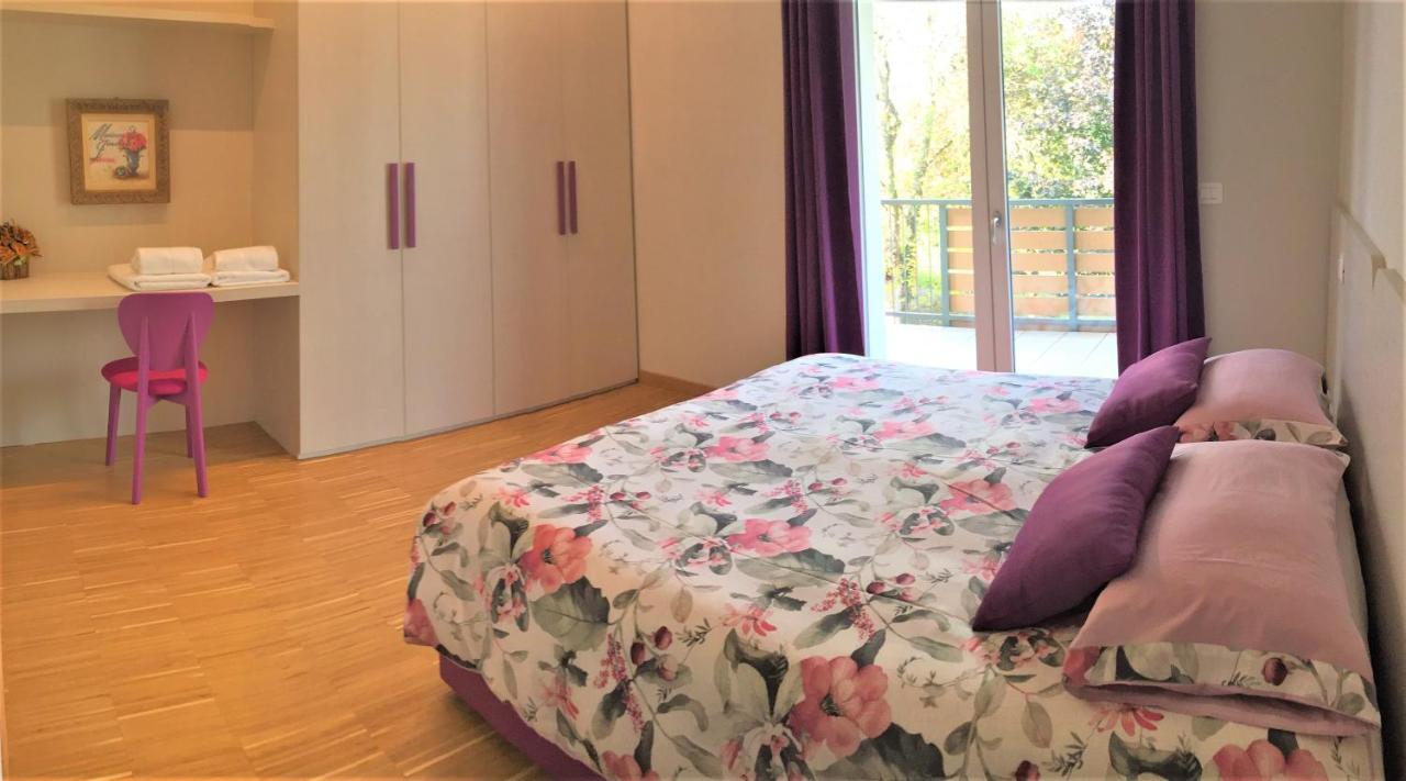 Residenza La Vedetta Apartamento Alba  Exterior foto